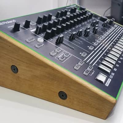 Solid Oak stand for the Roland  AIRA TR-8 Rhythm Performer from Synths And Wood