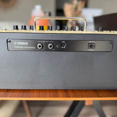 Yamaha THR30II-WL 30-Watt 2x3.5" Wireless Stereo Digital Modeling Guitar Combo 2019 - Present - Tan image 3