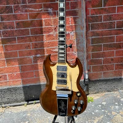 Gibson SG Custom 1969 - an ultra rare large'gard w/a combo of Walnut finish w/all Chrome Hardware ! image 2