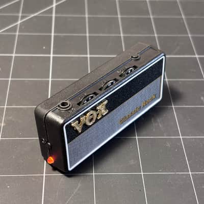 Vox amPlug 2 Classic Rock Battery-Powered Guitar Headphone Amplifier 2015 - 2019 - Black / Silver image 5