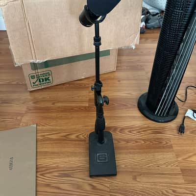 Samson Q9U Dynamic USB Broadcast Microphone 2020s - Black image 4