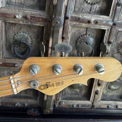 G&L Series SB-2 Bass with Maple Fretboard Mid 1995 - Fullerton Red image 2
