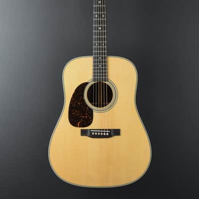 Martin D-28 Left Hand - Gloss Natural image 3