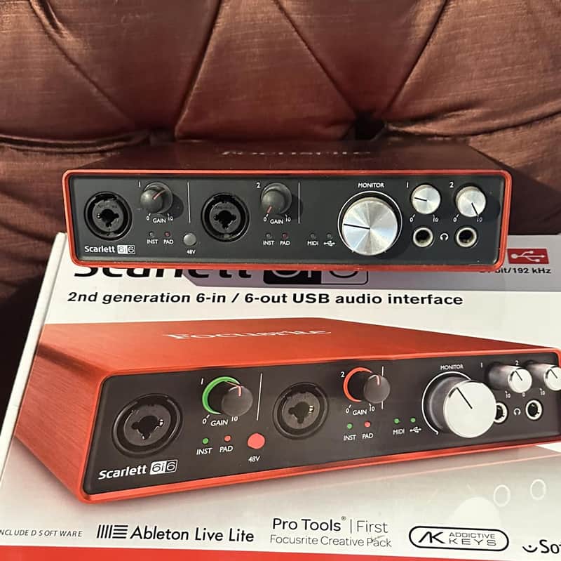 Focusrite Scarlett 6i6 Gen 2 6-In/6-Out USB 2.0 Audio Interface (Pre-Owned) image 1
