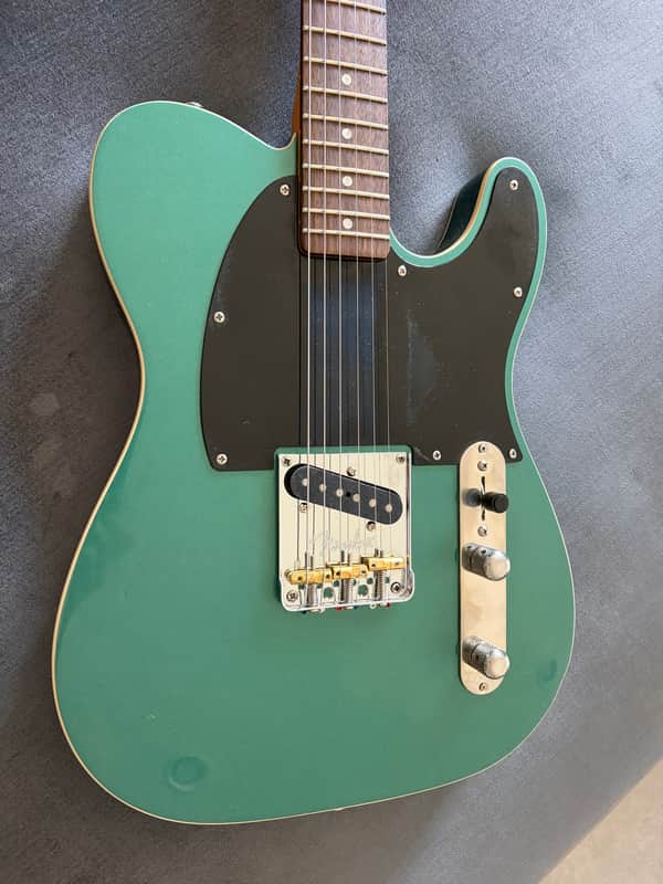 Squier Classic Vibe '60s Custom Esquire