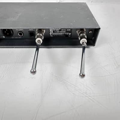 Sennheiser EM100 G2 Diversity Wireless Mic Receiver A 626-662 MHz image 10