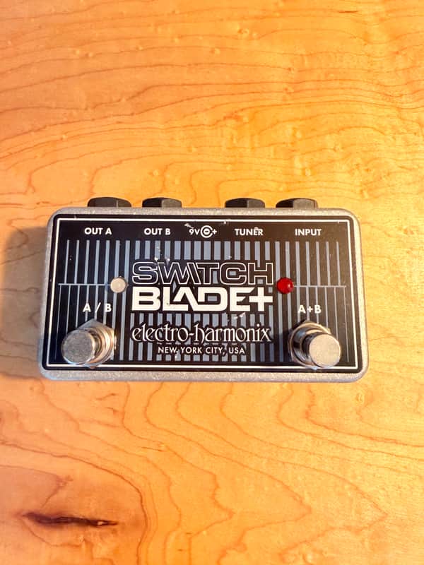 Electro-Harmonix Switchblade + Advanced Channel Selector