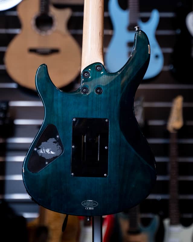 Yamaha Pacifica 821D | Reverb