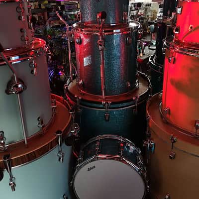 Ludwig Classic Maple Pack 10/12/16/22 + Snare Drum 14 Teal Sparkle image 5