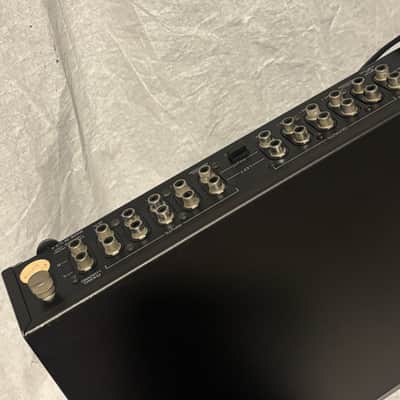 Carver C-2 - Silver image 7