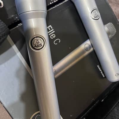 Pair of AKG Elle C 2010 - Gloss Silver image 5