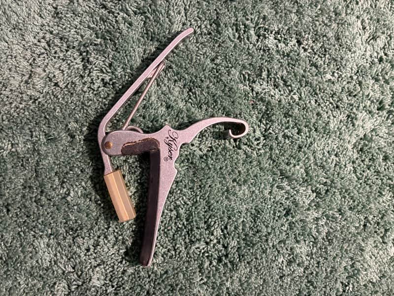 Kyser Quick change capo