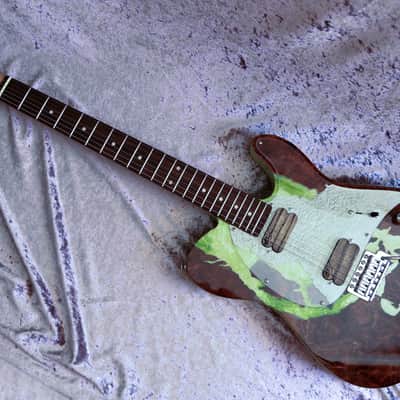 GB Liuteria Traditional Tele walnut burl and resin green image 18