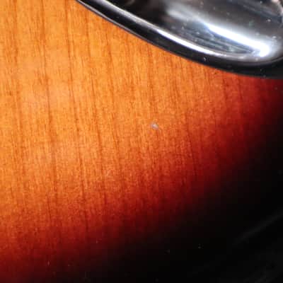 Fender 70th Anniversary Player Stratocaster 2023 - Present - Anniversary 2-Color Sunburst image 11