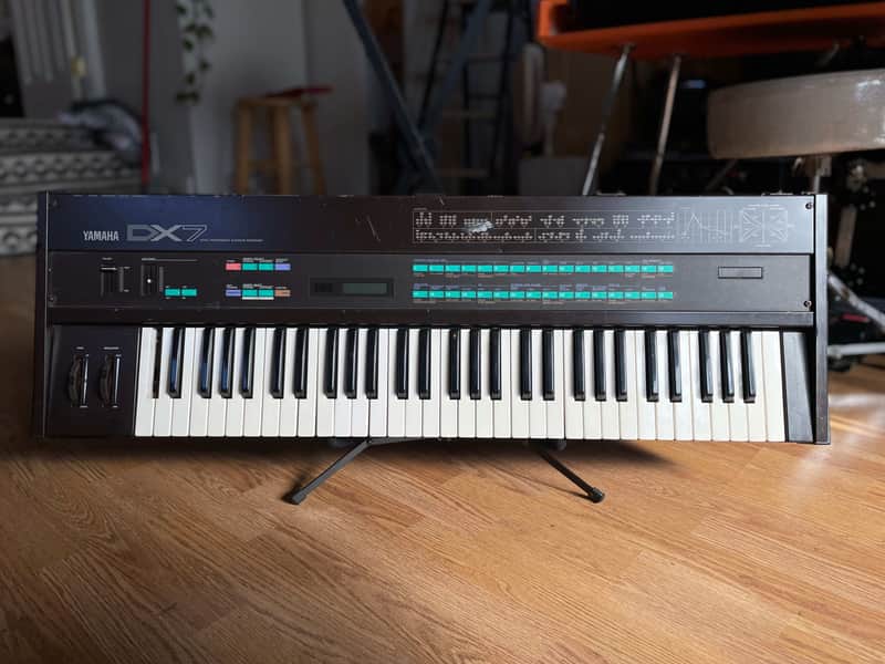 Yamaha DX7 Programmable Algorithm Synthesizer image 1