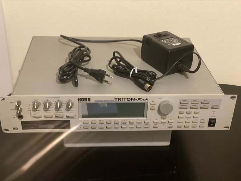 Synthétiseur Korg Triton-Rack (Synthesizer) image 1