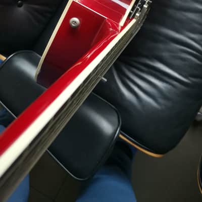 HOFNER 477  1980 Redburst image 3