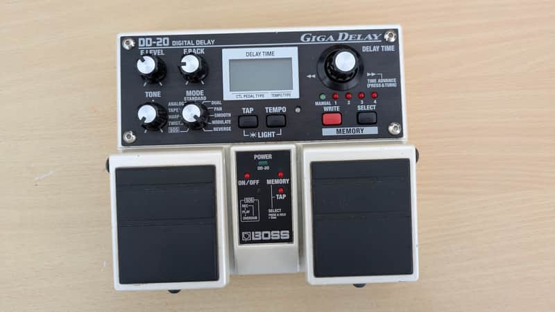 Boss DD-20 Giga Delay 2005 - Present - White image 1