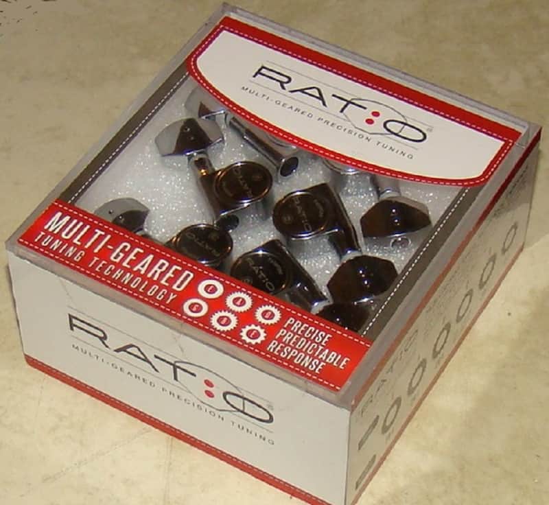 Graph Tech PRN-2721-C0 Ratio-Tuned 2-Pin Mini Contemporary Electric Guitar Tuning Machine Heads - 6 In-Line image 1