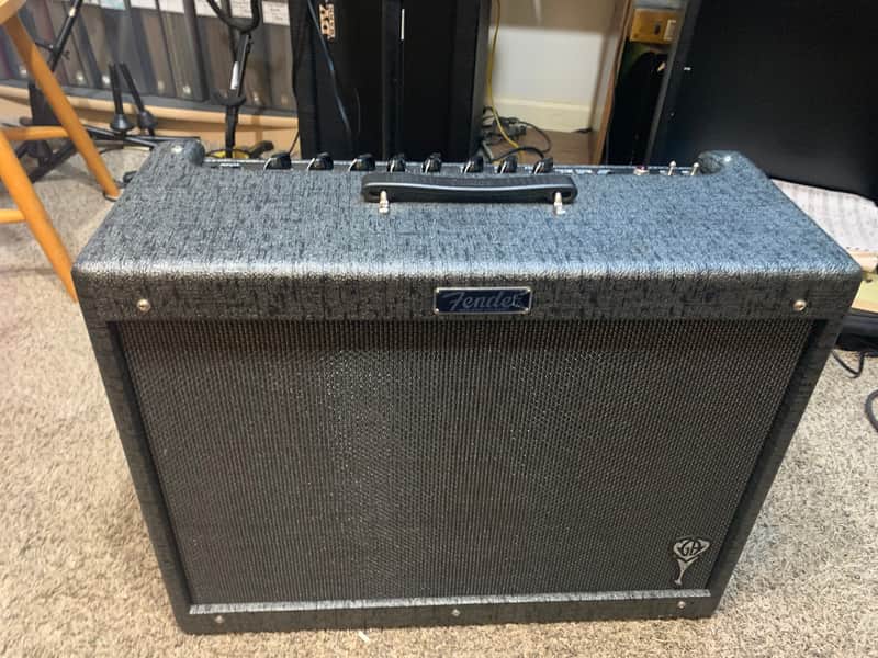 Fender GB Hot Rod Deluxe George Benson Signature 3-Channel 40-Watt 1x12" Guitar Combo 2013 - Present - Gray image 1