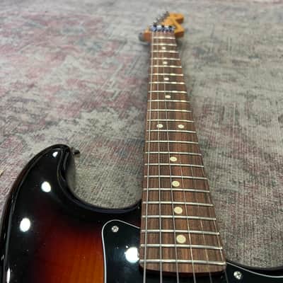 Fender Stratocaster 2022 - 3-Tone Sunburst image 6