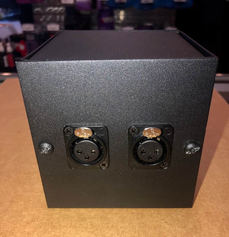 Rapco 2x2 Microphone Surface Mount Box Black image 1