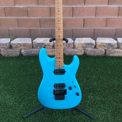 Suhr Custom Classic - Roasted Neck - Rare Color - Matching Headstock - Double Locking Trem image 2