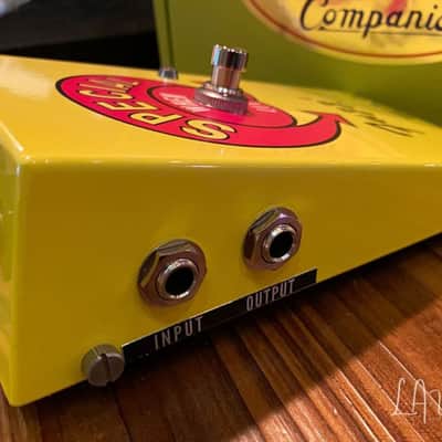 Shin-Ei Super Fuzz 2 - Fuzz Guitar Pedal in Mellow Yellow ! image 8