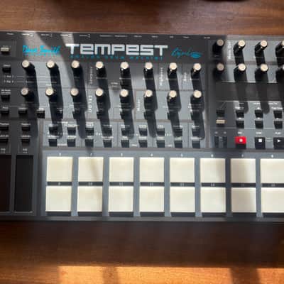 Dave Smith Instruments Tempest 6-Voice Drum Machine 2011 - 2018 - Black with Wood Sides