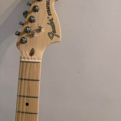 Fender American Performer Stratocaster HSS with Maple Fretboard 2018 - Present - Black image 5