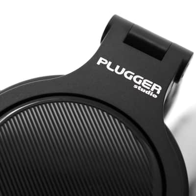 Closed dynamic headphones image 5