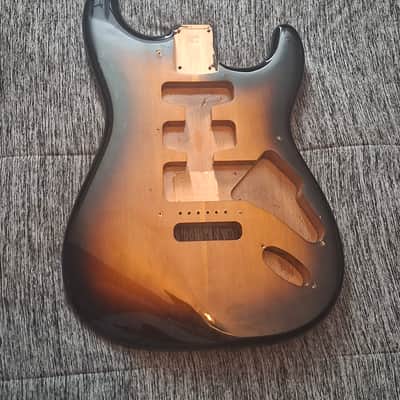 Fender Squier classic vibe sunburst body image 1