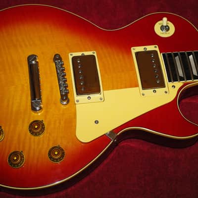 Yamaha LP1000 1982 Classic Sunburst image 1