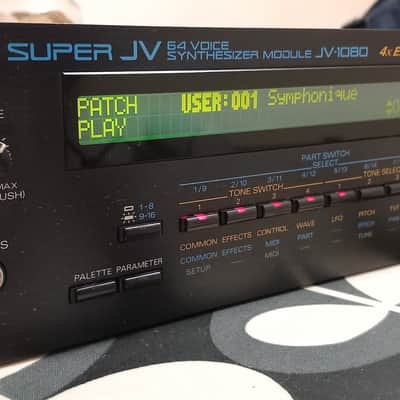 Roland JV-1080 64-Voice Synthesizer Module 1994 - 2001 - Black