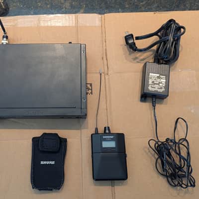 Shure PSM 300 In-Ear Monitoring System (P3T and P3RA) H20 Band 2019 - Black image 1