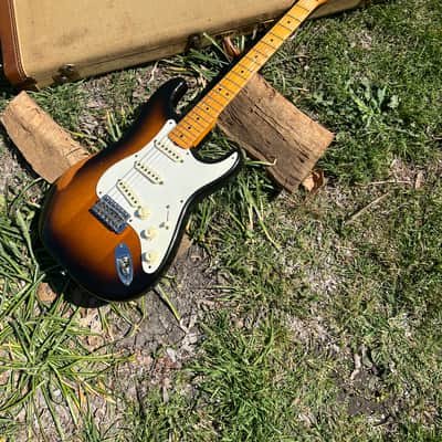Vintage 1st Year 1982 Fender Fullerton 1957 Stratocaster Guitar Reissue image 10