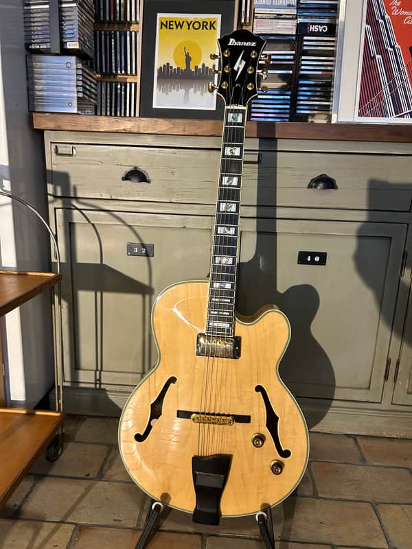 Ibanez PM200-NT Pat Metheny Signature