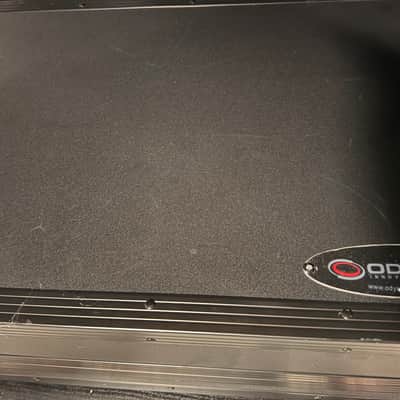 Pioneer DDJ-SR2 w/ ODYUSA Flight Case imagen 4
