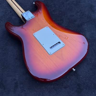 Fender Standard Stratocaster Plus Top with Rosewood Fretboard  Cherry Burst image 10