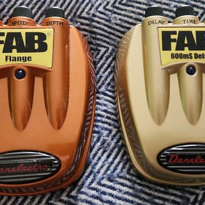 Danelectro Set: FAB D6 Flange & FAB 600mS Delay 2010s image 1