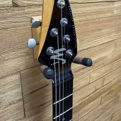 Brian Moore i8 i2000 Series Hardtail Electric Guitar 2000's - Vintage Sunburst 6lbs 7oz w/hard case image 5