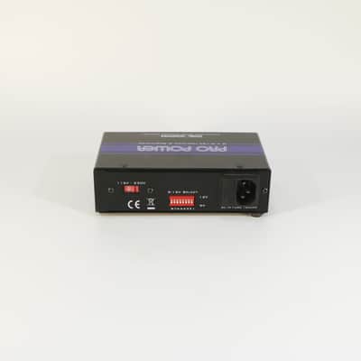 Carl Martin Pro Power Isolated Power Supply (8 x 9 or 12 Volt) imagen 6