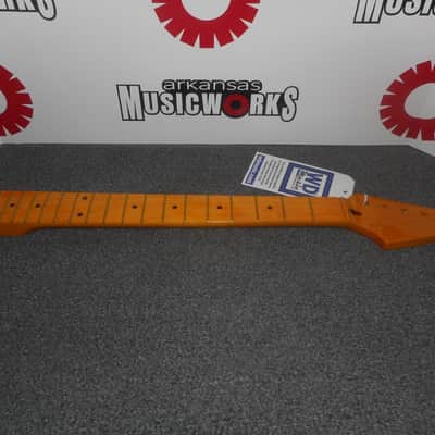 WD Fender Licensed Replacement Neck For Fender Strat, 21 Frets, Vintage Maple, #SNVM
