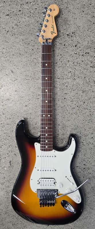 Fender Player Stratocaster Floyd Rose HSS with Pau Ferro Fretboard 2018 - Present - 3-Color Sunburst image 1