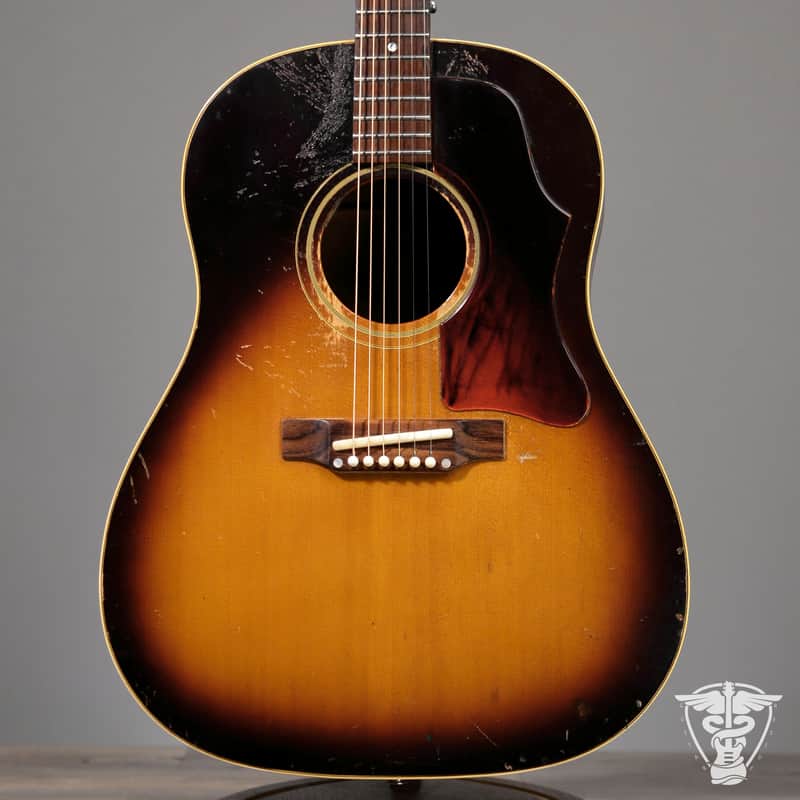 Gibson J-45ADJ