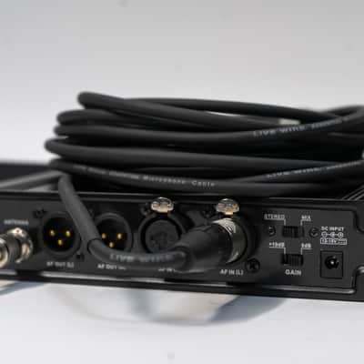 Alien Ears IEM AEW-12 Professional Wireless Monitor Systems - Cased Set image 6