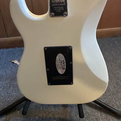 Schecter Nick Johnston HSS - White / Atomic Snow image 3