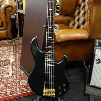 Yamaha BB5000A electric bass with OHSC image 1