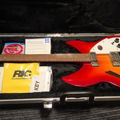 Rickenbacker 330/12 2012 - Present - Mapleglo image 2