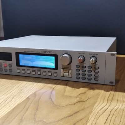 Akai S3000XL MIDI Stereo Digital Sampler 1996 - White - JAPAN image 2